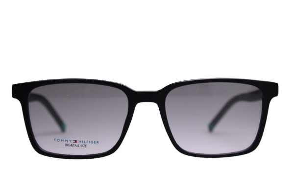Tommy Hilfiger TH 1786 30L